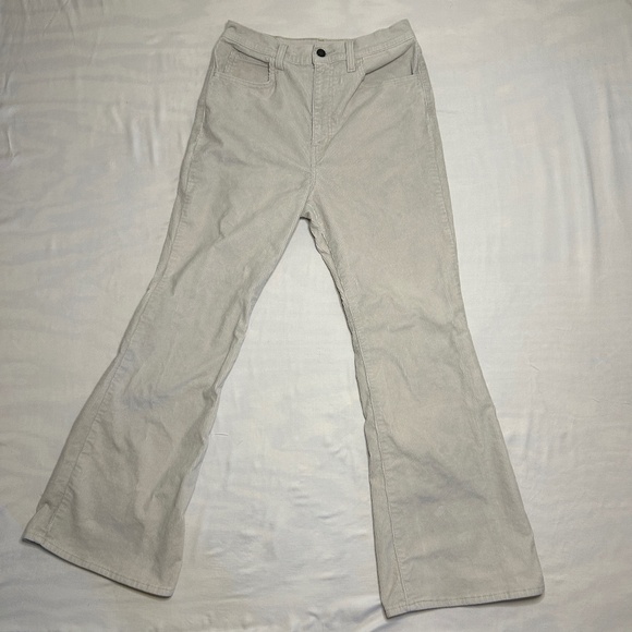 Levi’s Premium 70s High Flare Corduroy Pants Women’s 28 Ivory Cream High Waisted - Picture 1 of 14